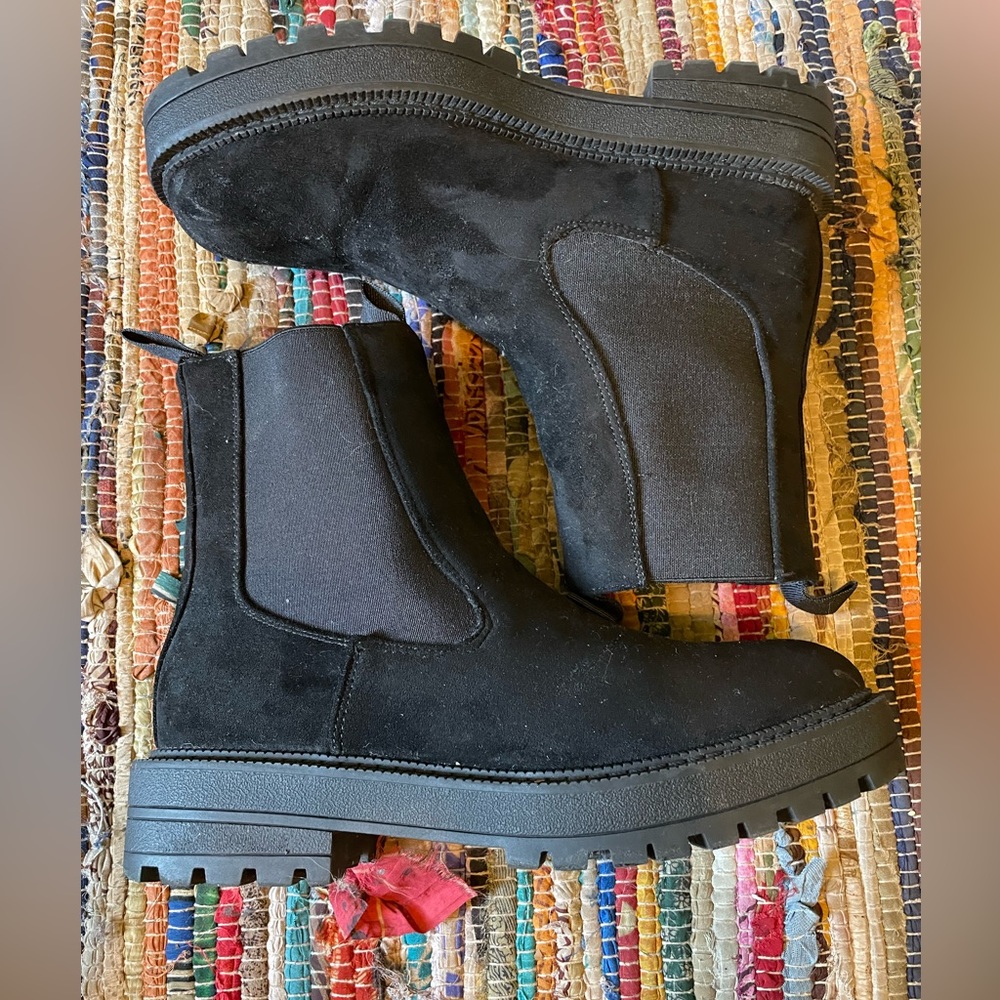 Black sincerely Jules boots